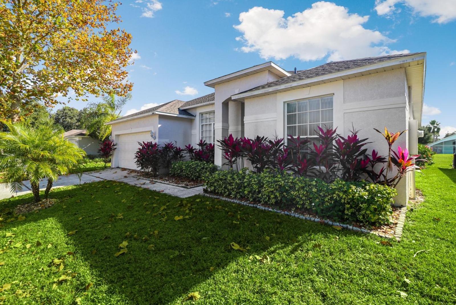 Grand Luxury Deluxe 4br Pool Near Holiday home *