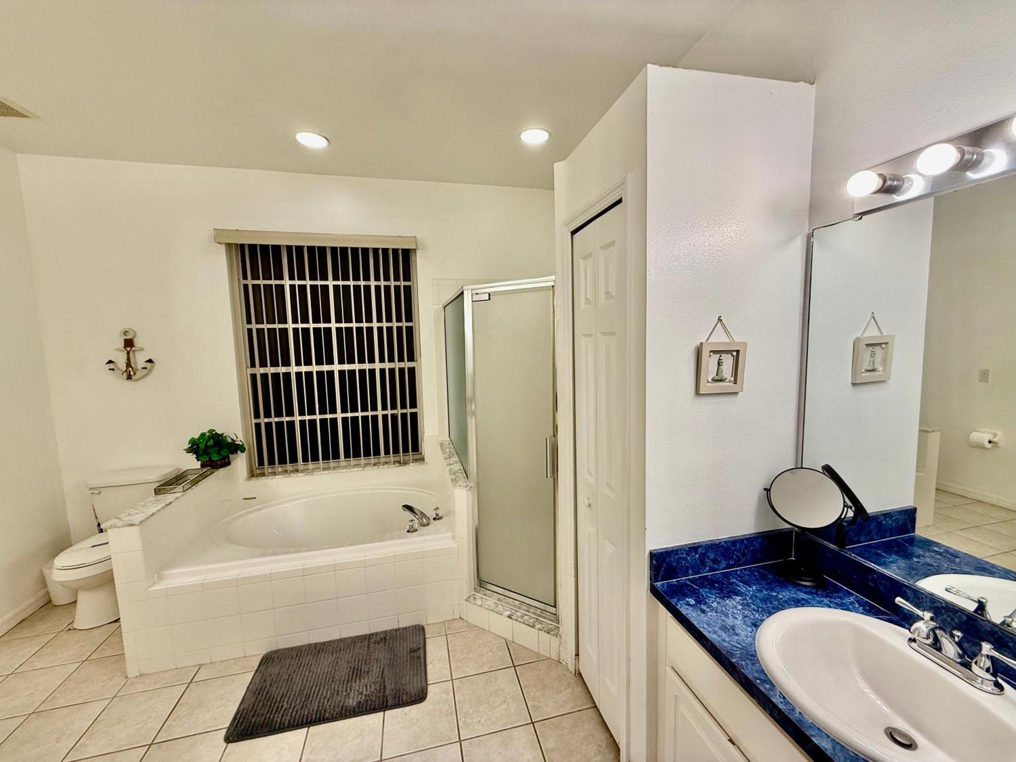 Grand Luxury Deluxe 4br Pool Near Holiday home